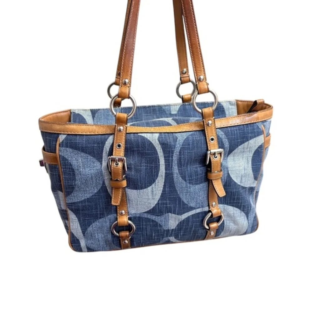 Coach f13810 blue denim vintage y2k signature denim tonal tote bag